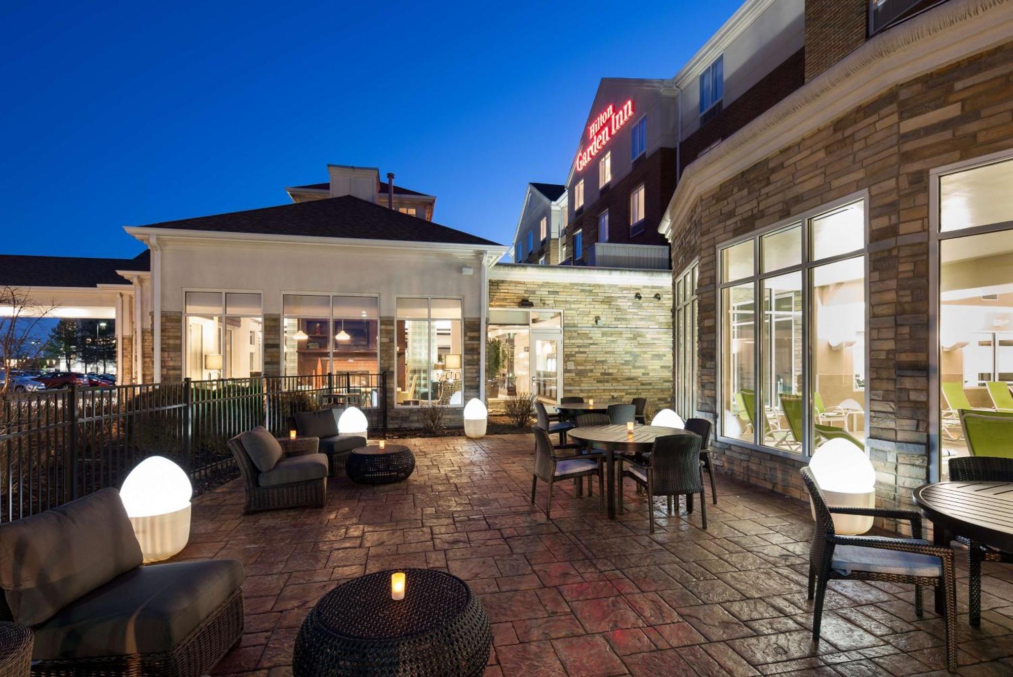 Hilton Garden Inn Cincinnati/Mason Ngoại thất bức ảnh